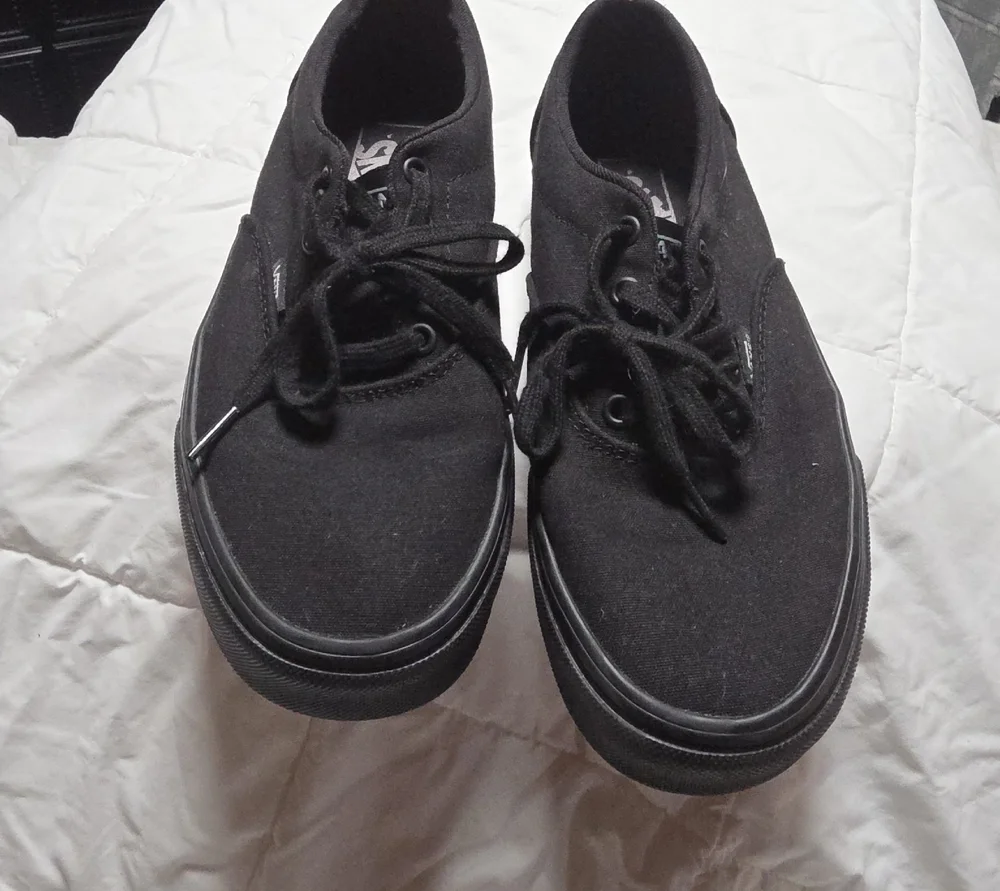 Womens VANS - Picture 2 of 4